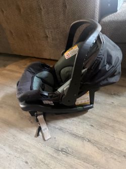 Infant car seat and base
