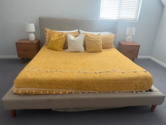 King gray fabric bed