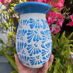 💥 Talavera Small Flower Vase 💐 🤍 💙