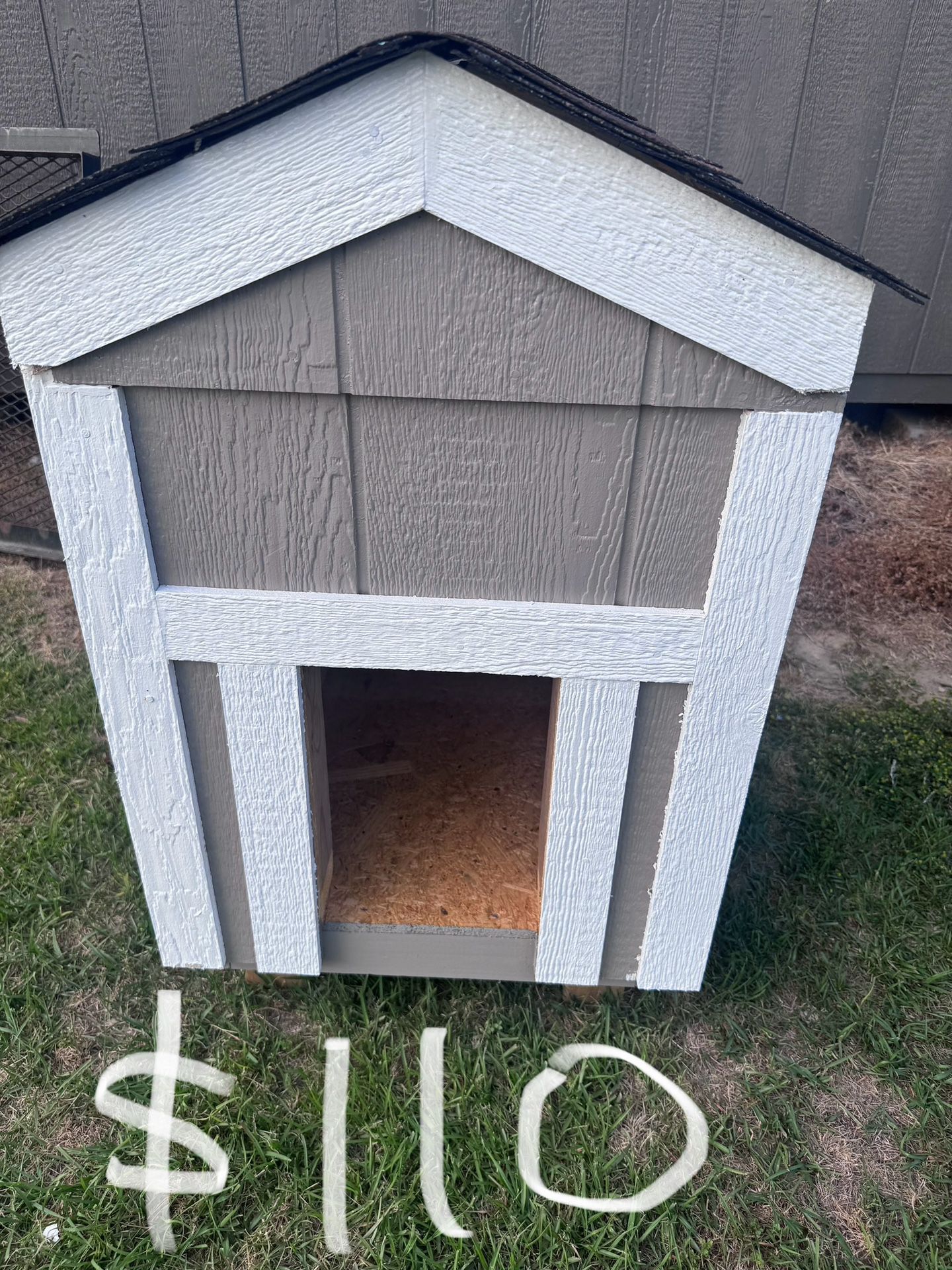 Dog houses for small medium size dogs