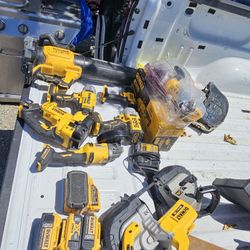 Dewalt Tools Take All For 750 Firm 