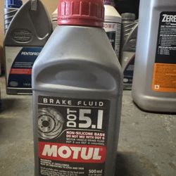 Motul DOT 5.1 Brake Fluid, 500mL