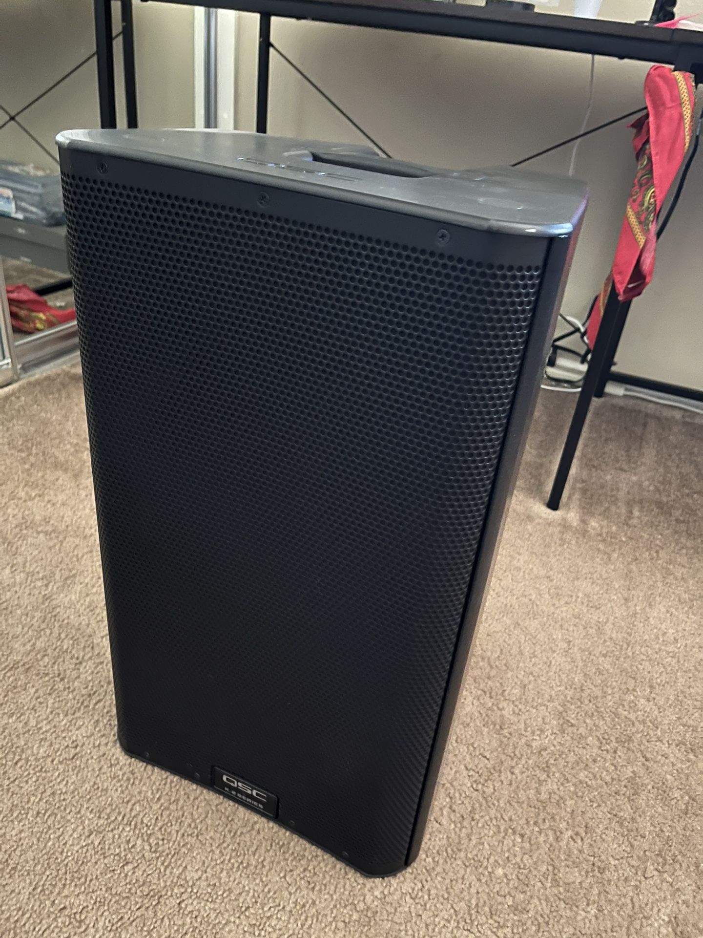 QSC K12.2 Powered 12" 2-Way Loudspeaker System With Advanced DSP