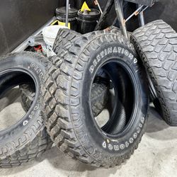 5 USED FIRESTONE MT LT255/75R17 load range C Jeep Willys tires