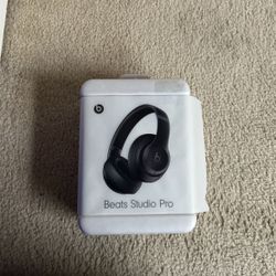 Beats Studio Pro 