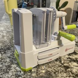 Zucchini Spiralizer