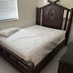 Queen Bed Set 