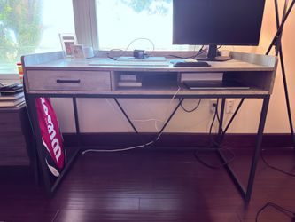 High Quality Grey Desk with Built in Outlets