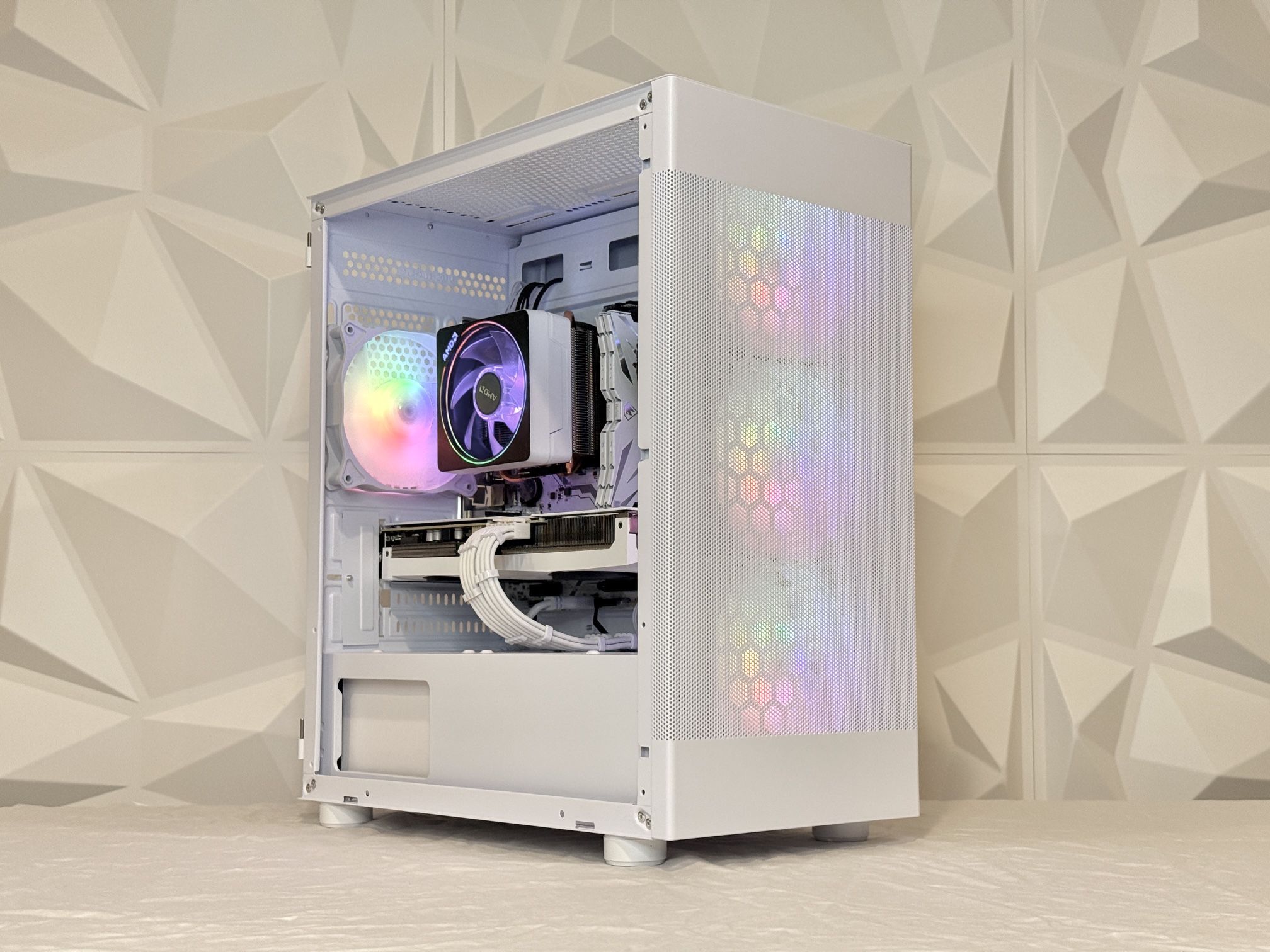 RTX 3070 Ryzen 7 Gaming PC - 32GB RAM