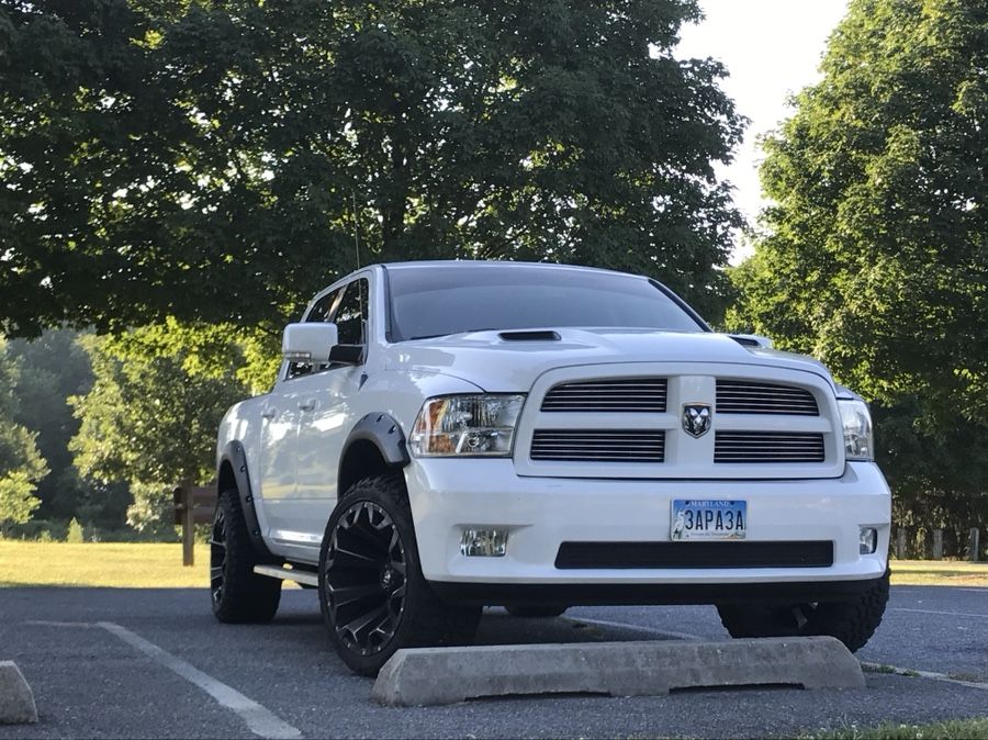 Fender flares, ram1500