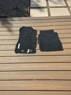 Subaru Crosstrek Sport factory floormats