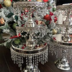 6. Serving Pedestals