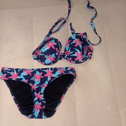Bathing suit