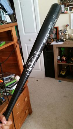 Major league baseball ball bat