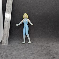 Vintage 1996 Marvel Fantastic 4 Invisible Woman Sue Storm Action Figure 4in