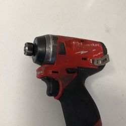 Milwaukee M12 Impact Drill