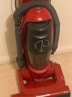 Panasonic Fold ’N Go Bagless Upright Vacuum