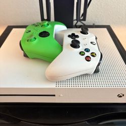Xbox One S and Controllers + Games + Headset