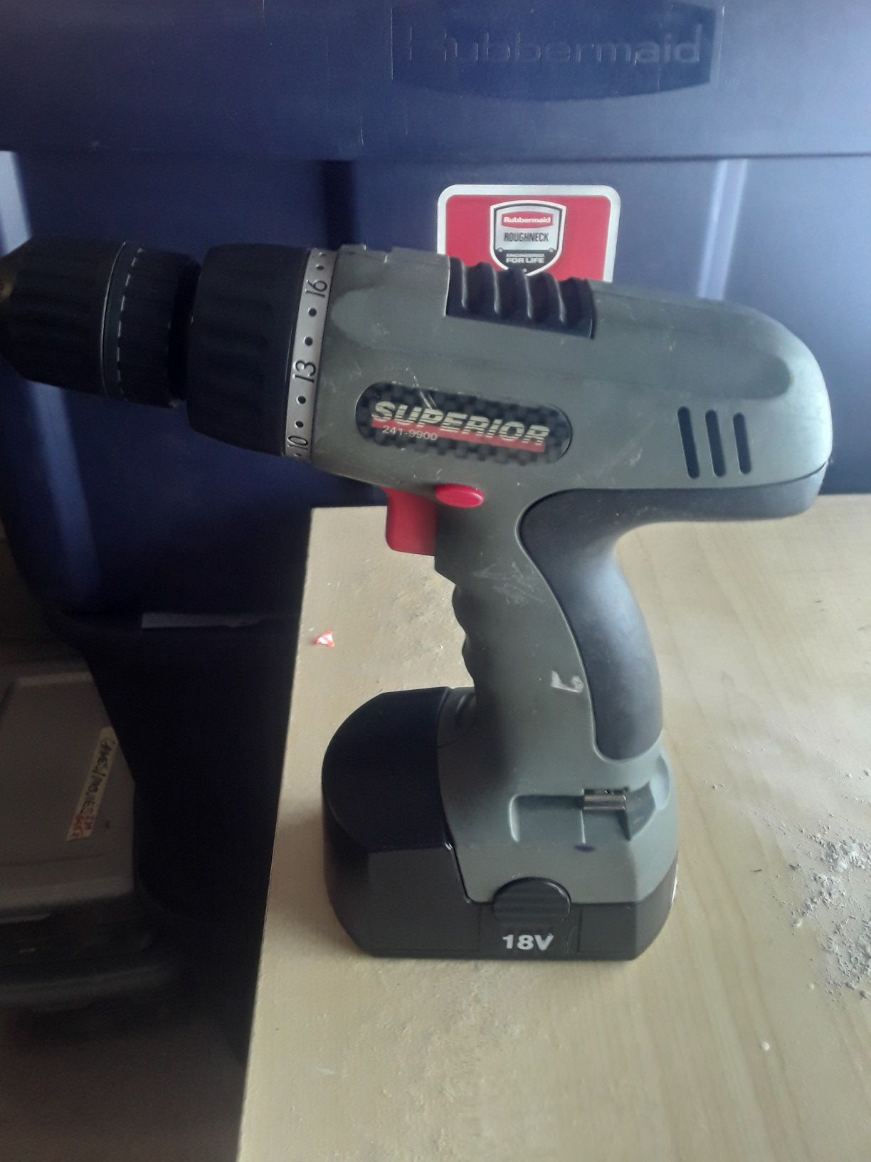 3 cordless drills working no chargers