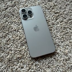 iPhone 15 Pro Max 256gb Natural Titanium (Unlocked)