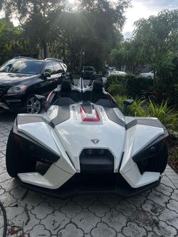2016 Slingshot SL Manual 22’