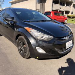 2012 Hyundai Elantra