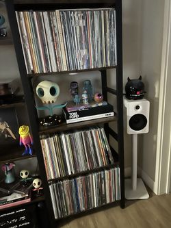 *** X-Mas Record Sale *** Get Your Last Minute Gifts For The Vinyl Lovers In Your Life!