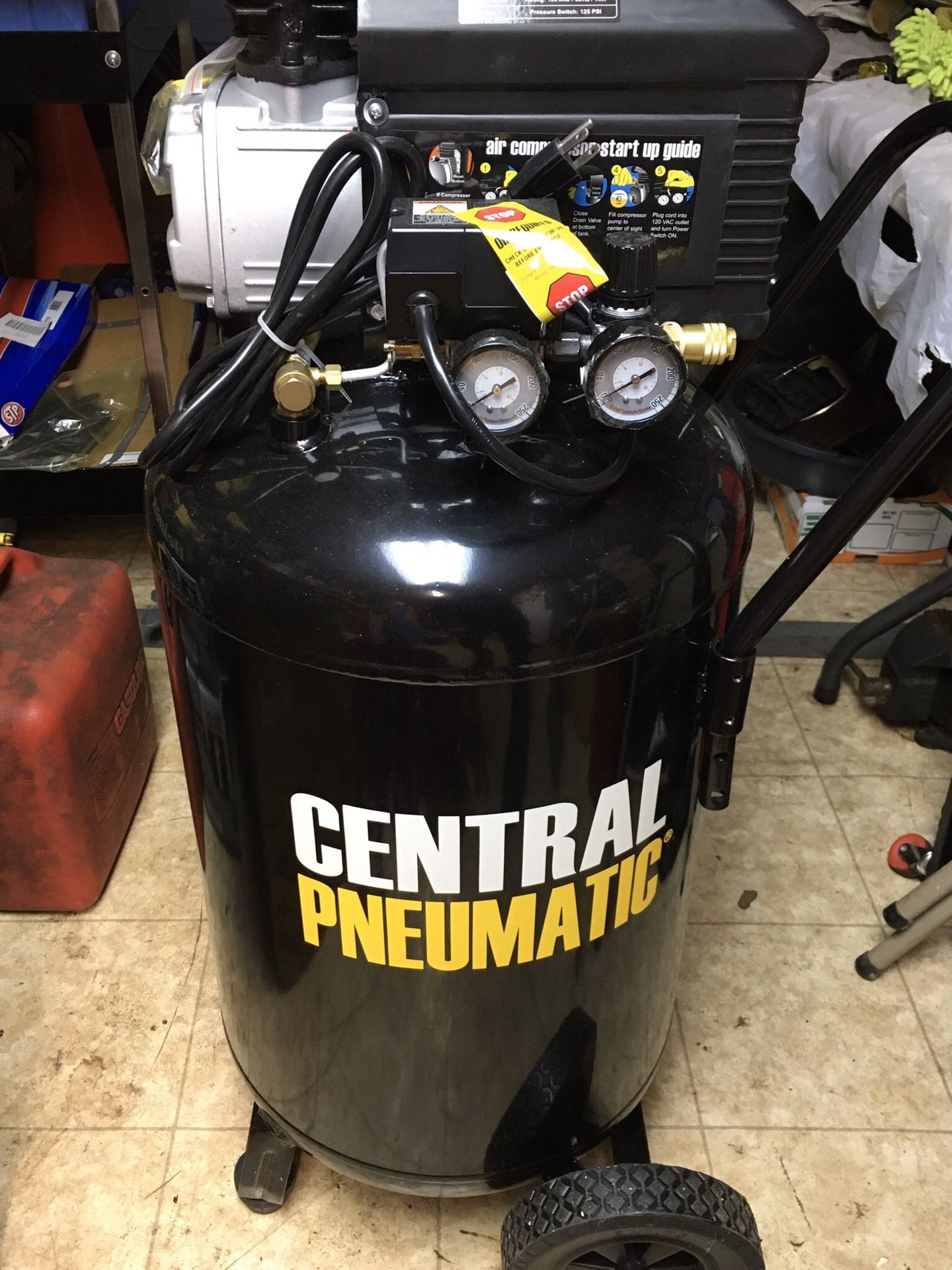 21 Gallon Central Pneumatic Air Compressor