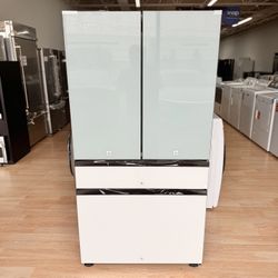 New Samsung - BESPOKE 23 cu. ft. 4-Door French Door Counter Depth Smart Refrigerator with Beverage Center - Morning Blue Glass Model:RF23BB86004MAA