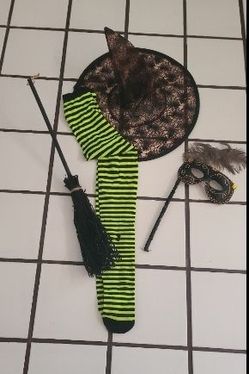 Halloween witch costume