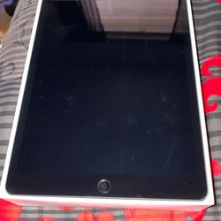 iPad 8th Gen 32Gbs
