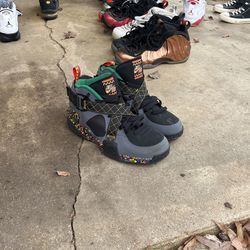 Nike Air raids