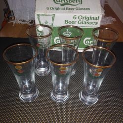 Set Of Six Carlsberg Vintage Beer Glasses.. Gold Rim.. With Box.. Selling As A Set. All Sales Final.