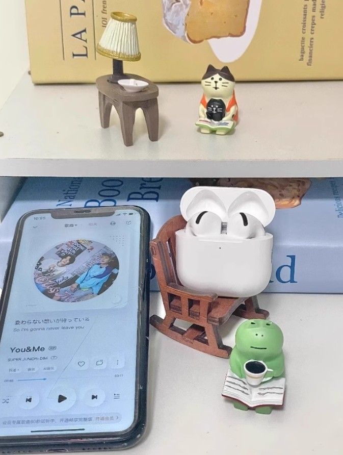 AirPods 4