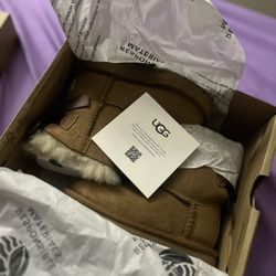 Size 7c Uggs For Sale 