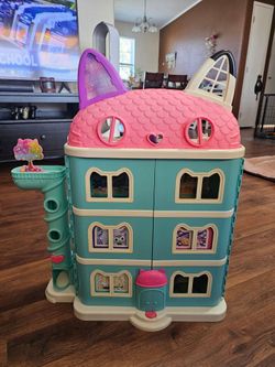 Gabbys dollhouse play house