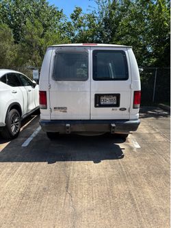2012 Ford E-250