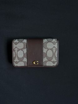 Coach Essential Slim Card Case in Signature Jacquard