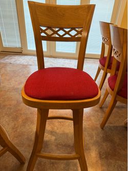 Kitchen Counter Chairs/Stools