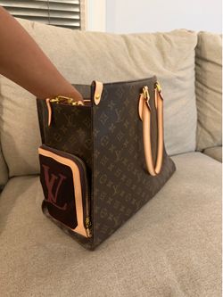 LV large pet to-go bag