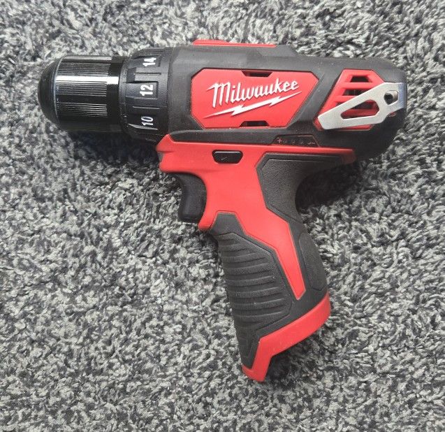 Milwaukee Compact Drill