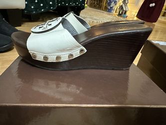 Ladies Tory Burch Wedges