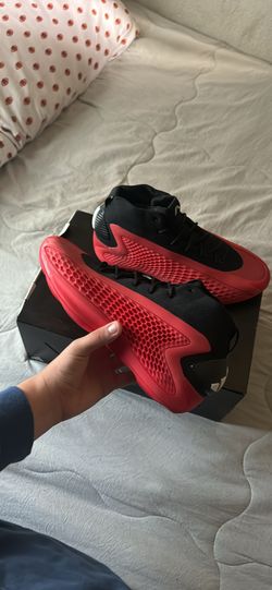 Anthony Edward’s Basketball Shoes