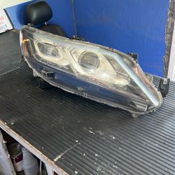 2019 - 2020 Mitsubishi Eclipse Cross LED Headlight Passenger Side 