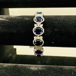 American Diamond Bracelet In Blue Stone