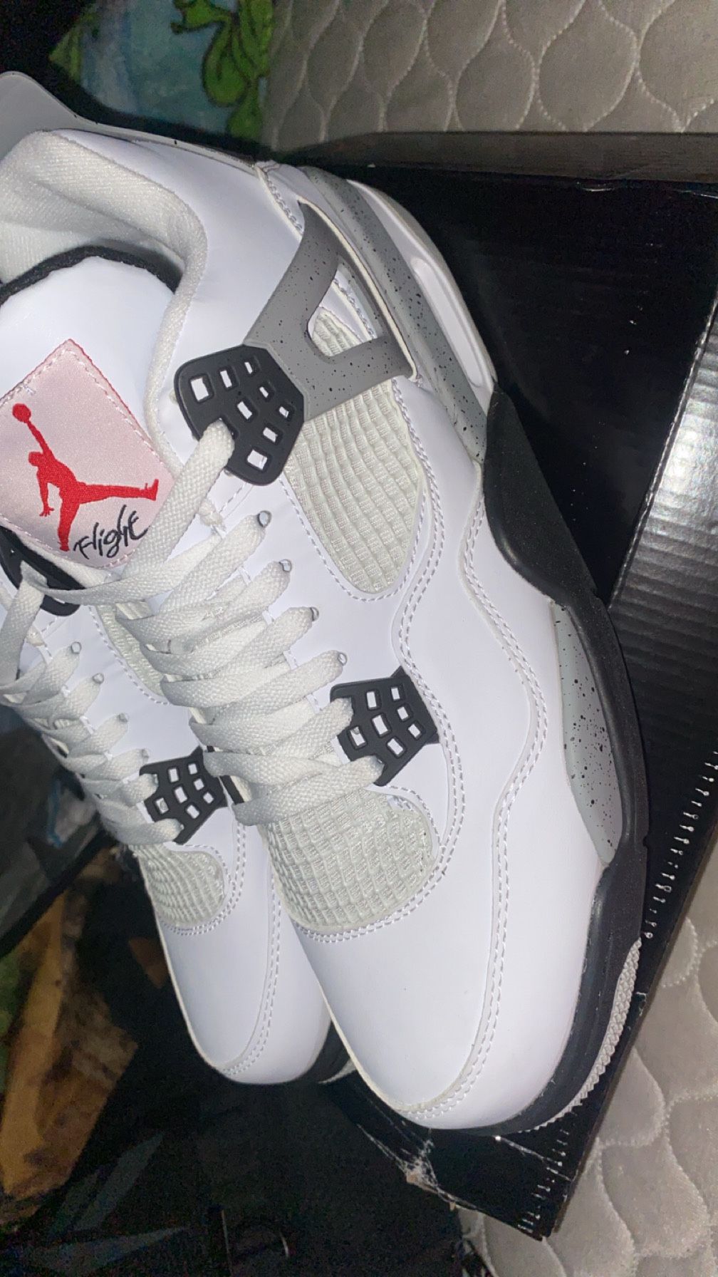 White Cement 4s