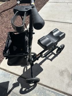 Knee scooter W/ Cushion
