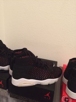 JORDAN FLYKNIT ELEVATION 23. Size 11.5/12