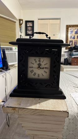Concealment Clock Wood