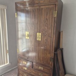 Armoire